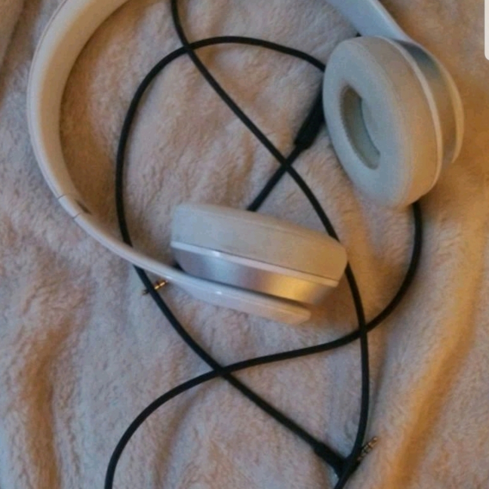 beats wired
